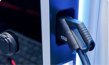 Siemens to invest $30 million to train U.S. EV charger technicians